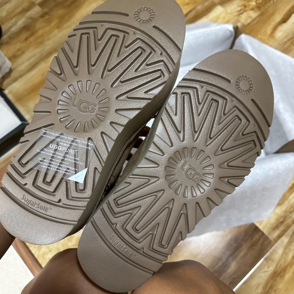 UGG W Classic Dipper - Picture 7 of 8